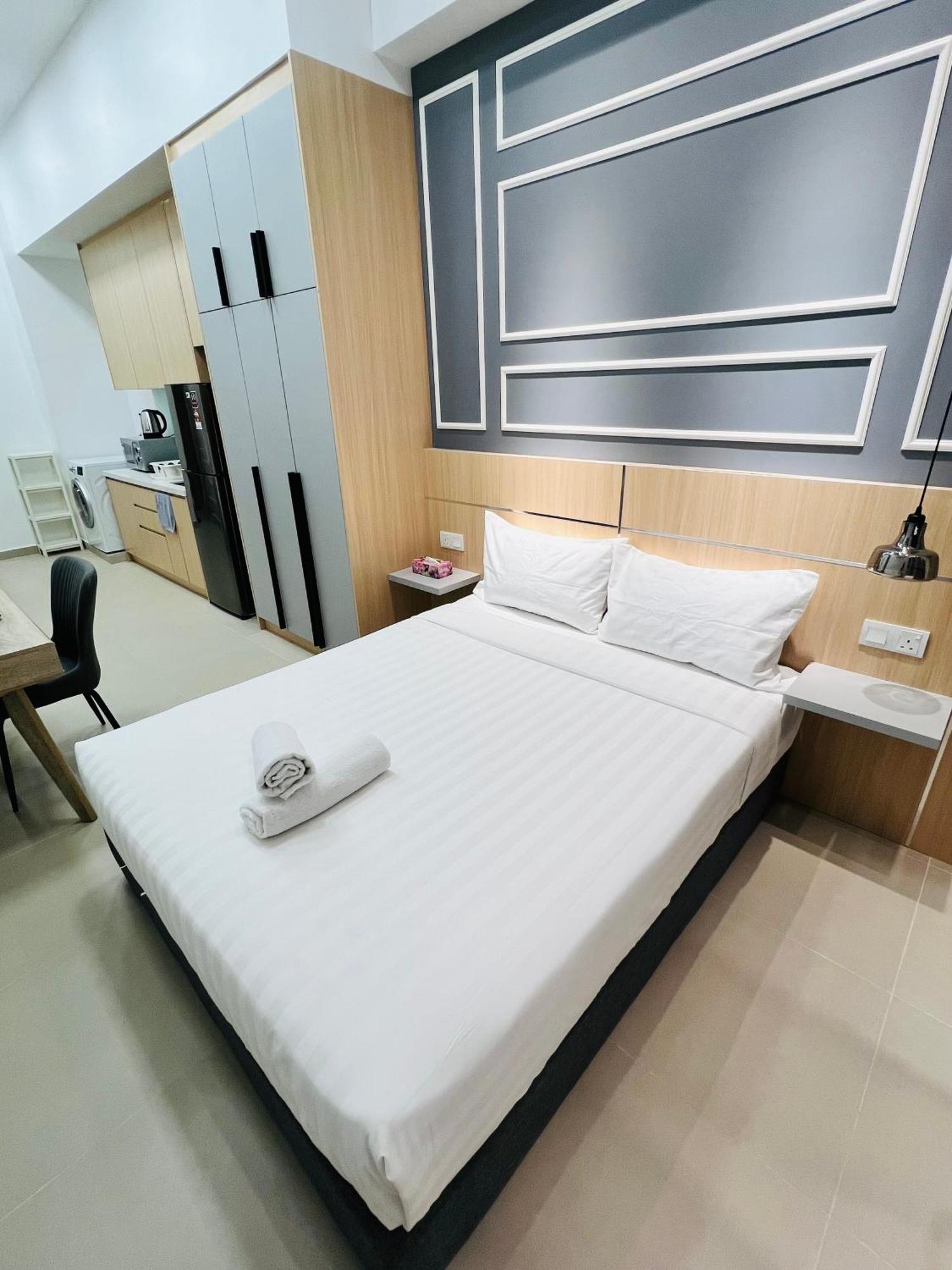 Colony Suites Klcc By Hibernate Kuala Lumpur Exteriör bild