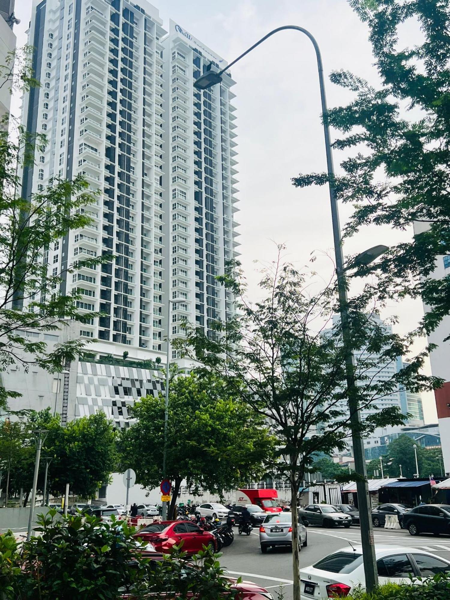 Colony Suites Klcc By Hibernate Kuala Lumpur Exteriör bild