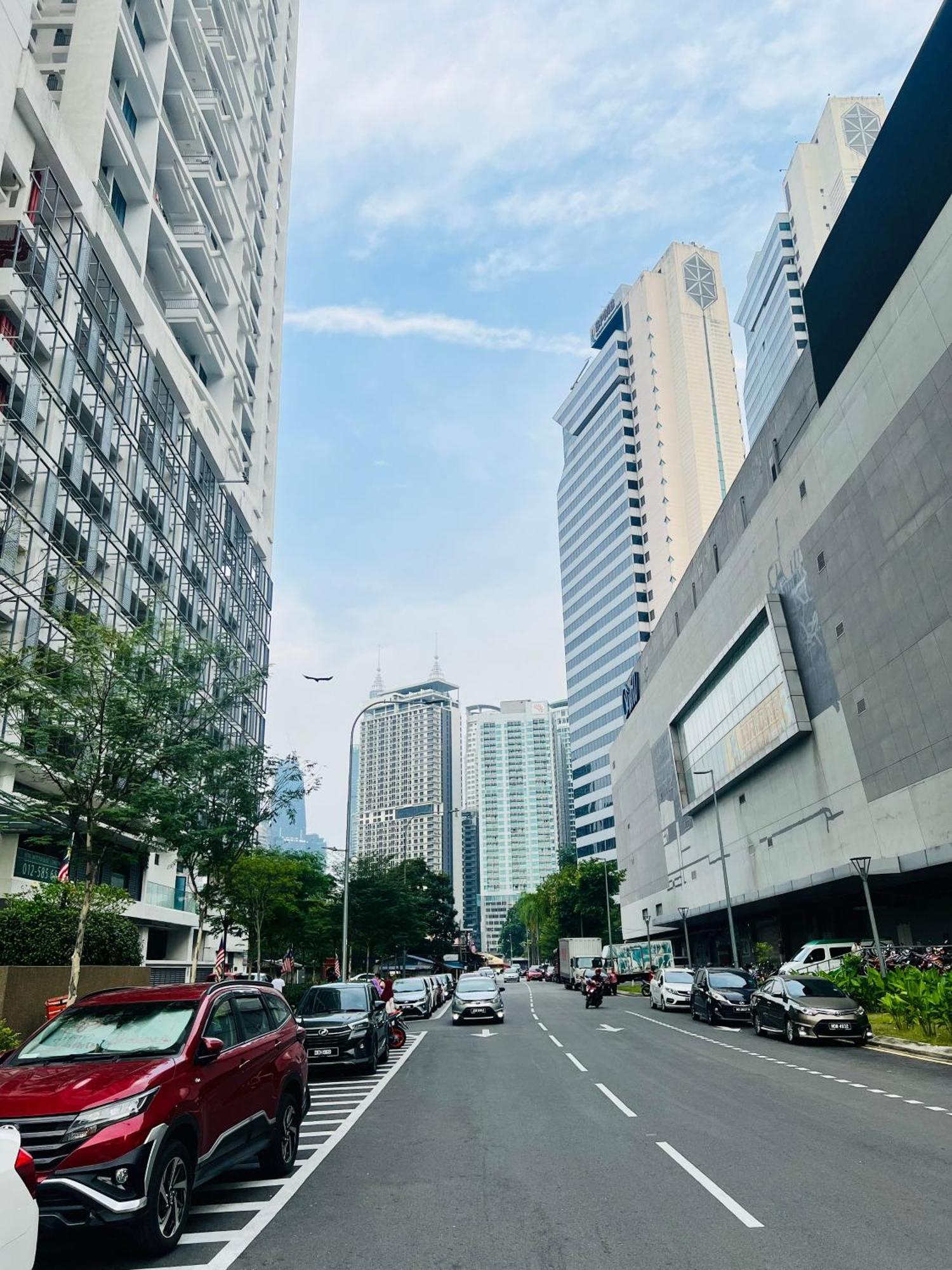 Colony Suites Klcc By Hibernate Kuala Lumpur Exteriör bild