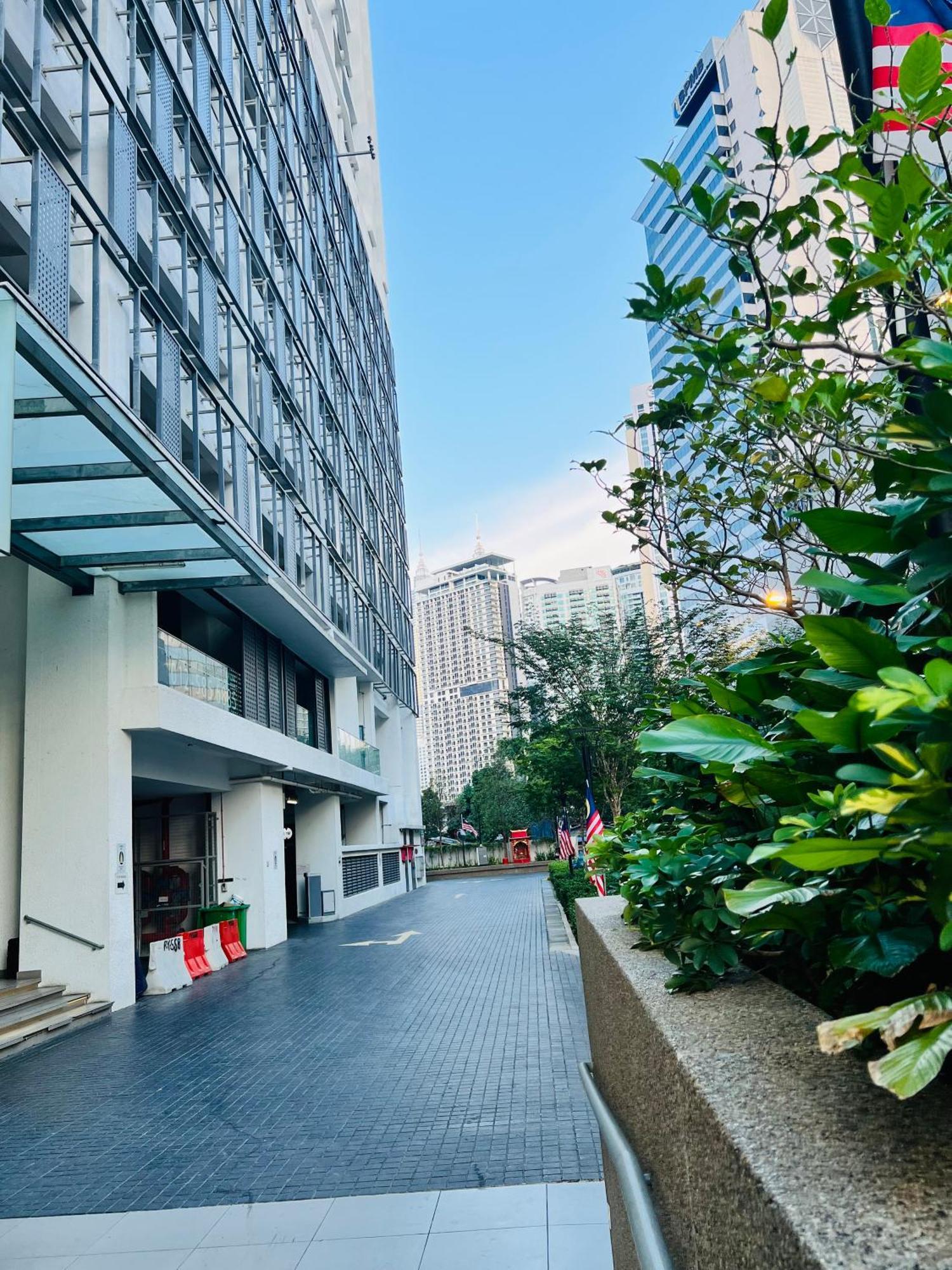 Colony Suites Klcc By Hibernate Kuala Lumpur Exteriör bild