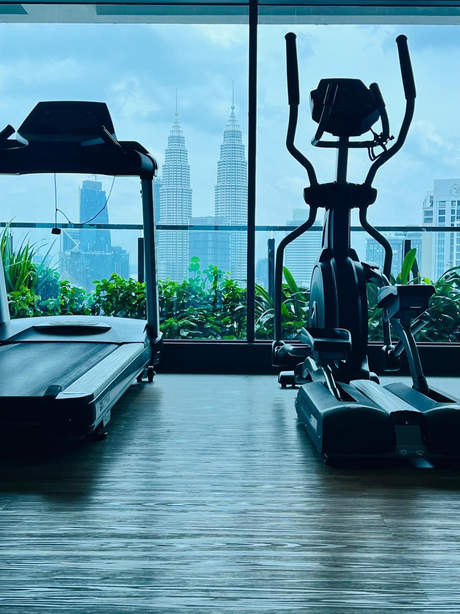 Colony Suites Klcc By Hibernate Kuala Lumpur Exteriör bild